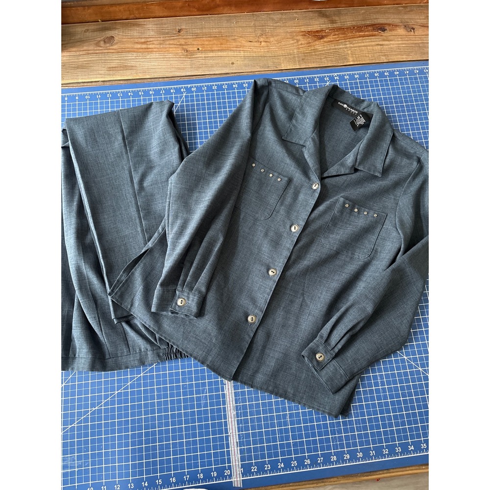Sag Harbor Pant Set Women 10 Gray Excellent Studded Pocket Button Down Trousers
